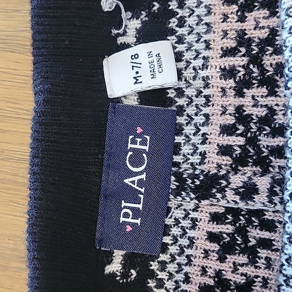 Winter knit sweatpants (Old Navy, girls size m 7/8) - Picture 3 of 4